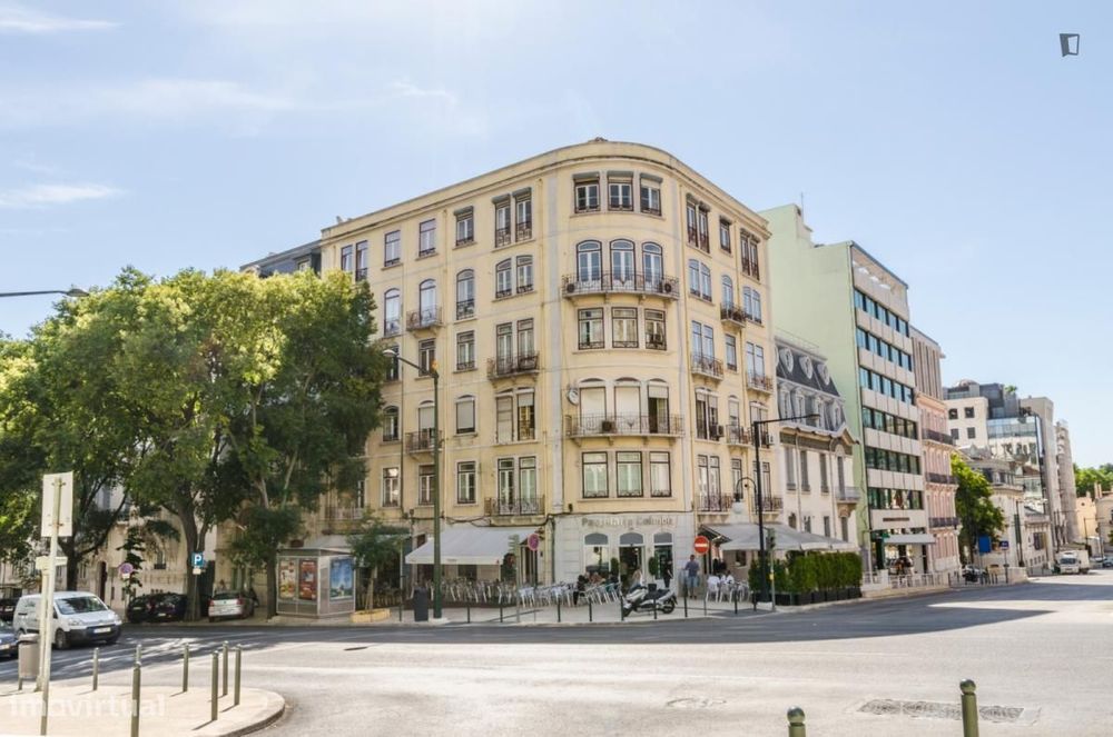 Quarto - localizado em Avenida da Liberdade Lisbon