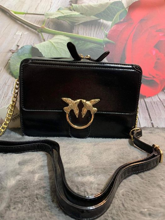 Sprzedam  ładną torebkę pinko