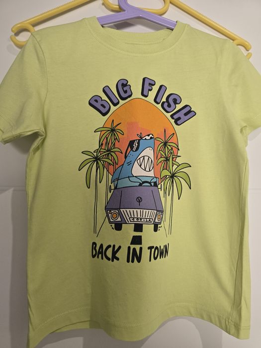 Bluzka T-shirt ze Smyka Cool Club 116 cm.