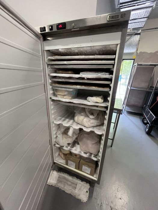 Ремонт холодильників, морозильників, кондитерських вітрин