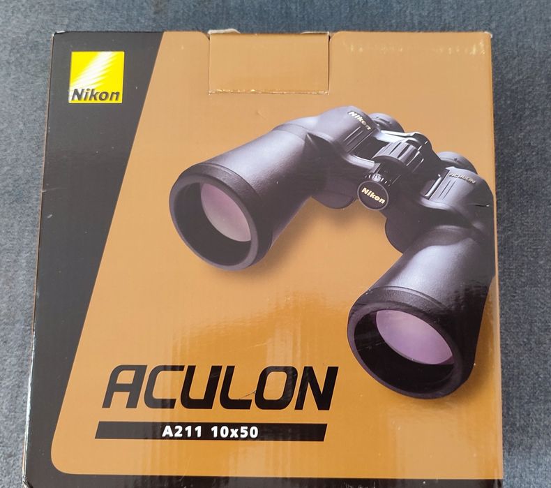Lornetka Nikon Aculon 10x50 A211