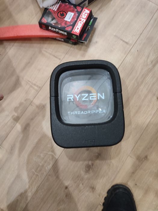Процессор amd Ryzen Threadripper 1920X: 3 000 грн. - Комплектуючі та ...