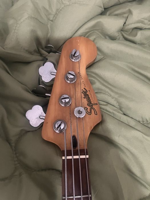 Squier Jazz Bass (by Fender) – Crafted in Korea (1998) - Sunburst