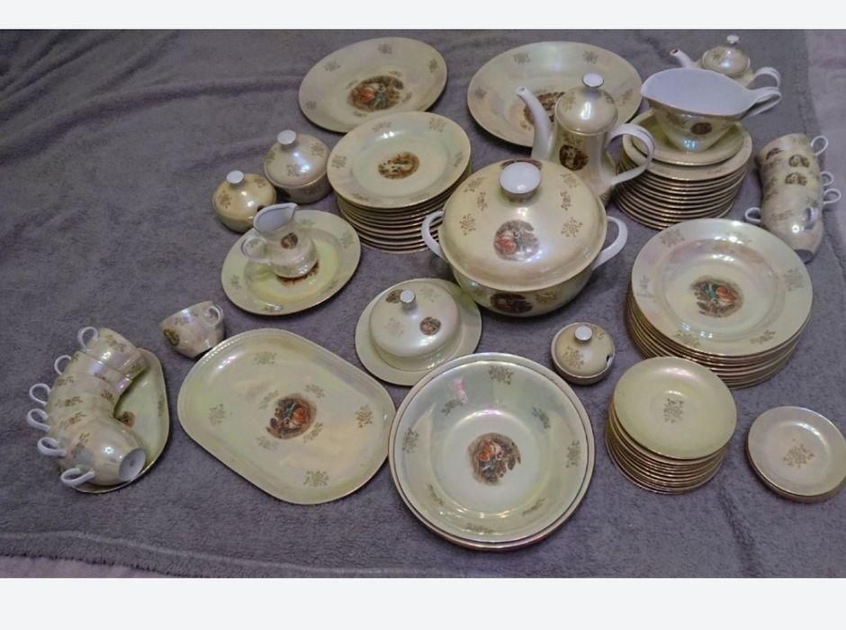 Сервіз мадонна гдр німецький  форфор великий вінтаж 90 предметів