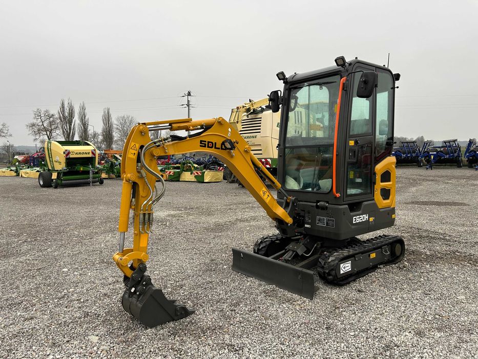 Minikoparka SDLG E620H