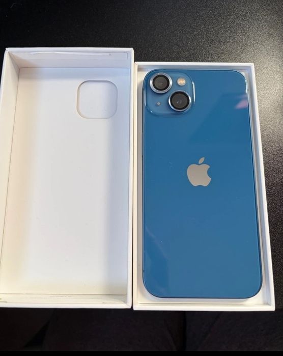 iPhone 13, ótimo