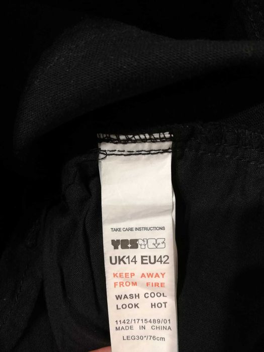 Spodnie damskie nowe czarne YES fason bootcut rozmiar 42