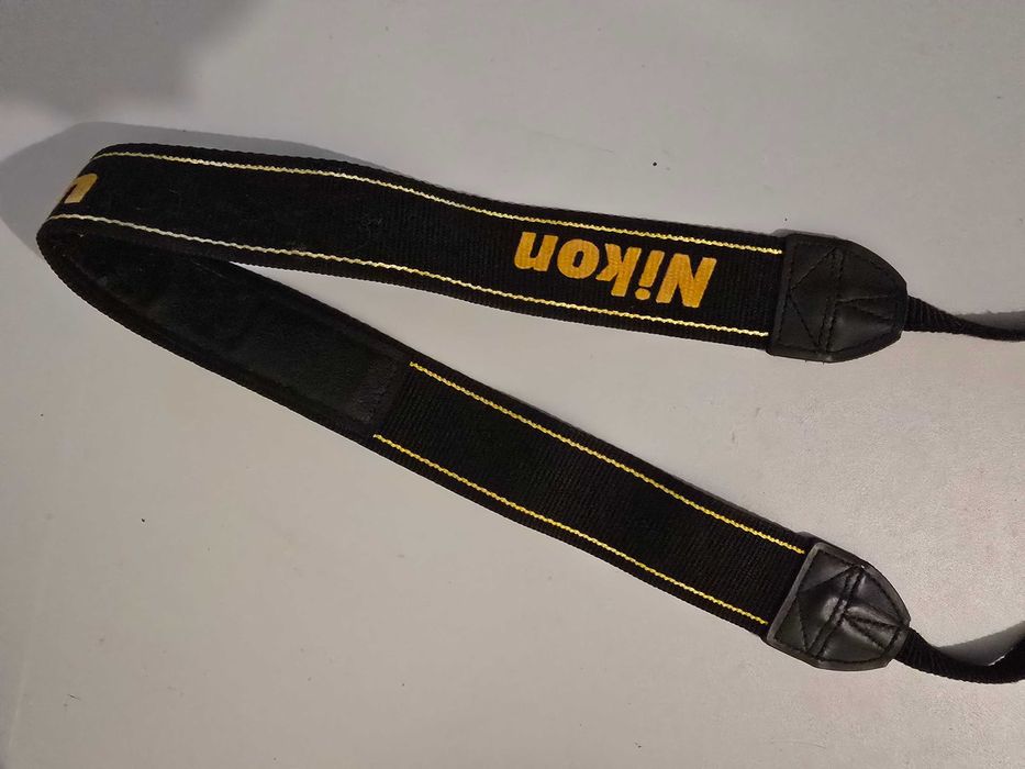 Nikon D7100 + Nikon AFS DX 18-55mm F/3.5-5.6G