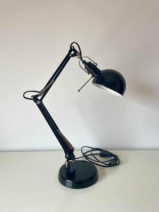 Candeeiro secretaria articulado