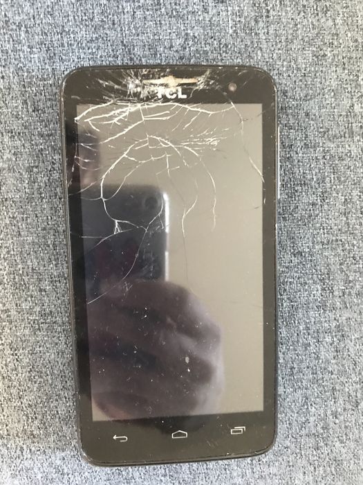 TCL смартфон на запчастини
