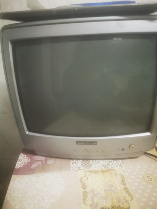 dá se televisão a funcionar