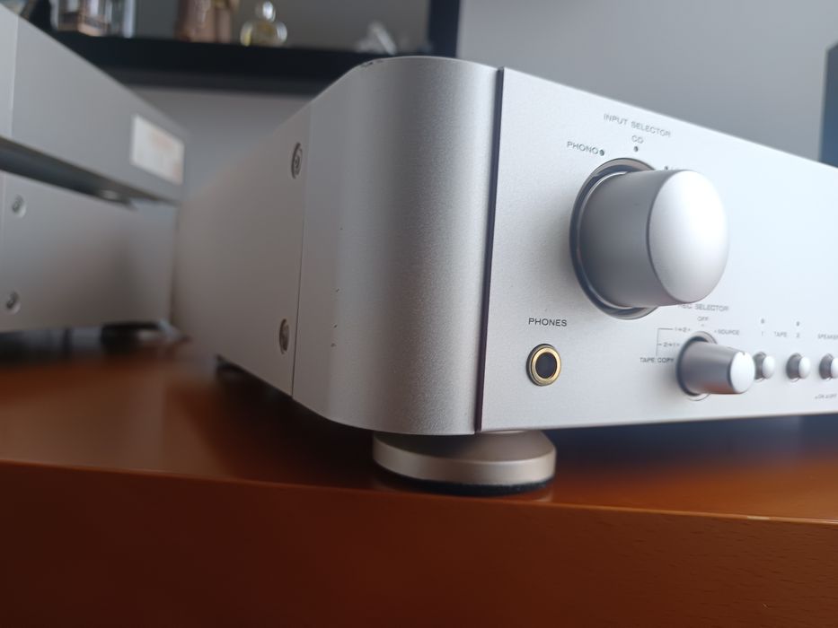 Marantz PM-17 amplificador stereo