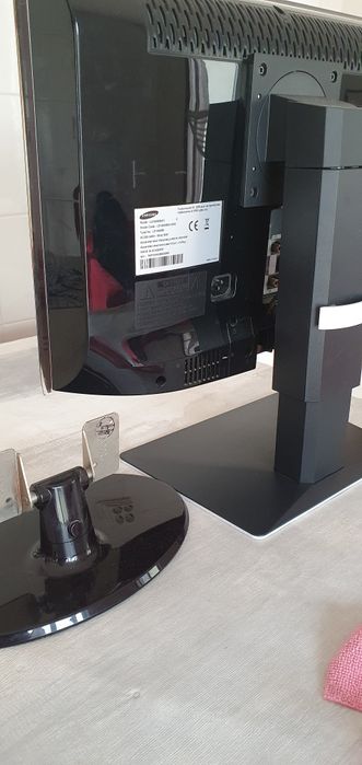 Base suporte de monitor VESA