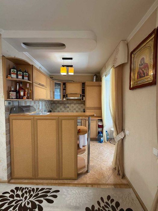 Продаж 3к квартири мікрорайон Виставка