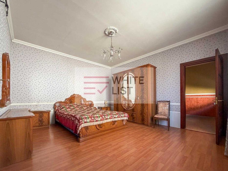 Продаж будинку вул. Ярошинська, 269м2