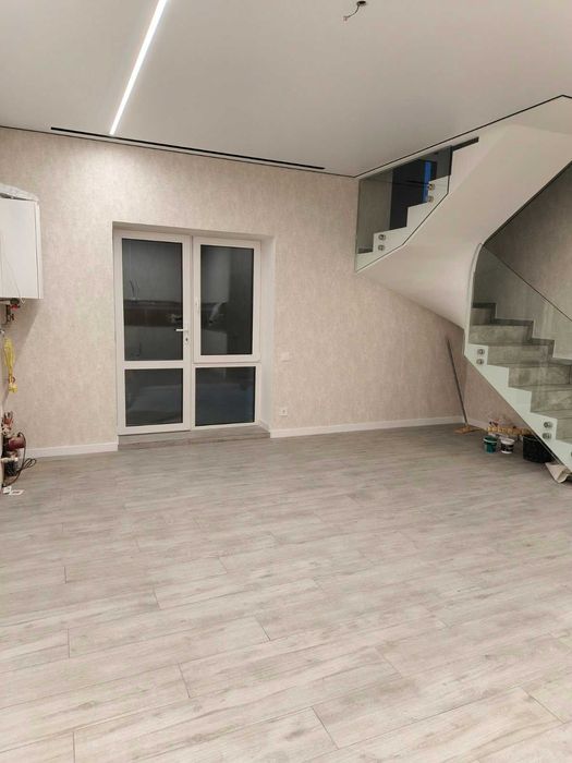 Продається таунхаус на Старому Місті 2154