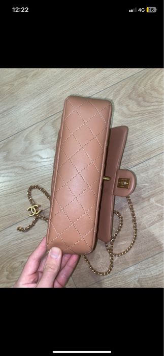 Chanel Classic Flap Bag em castanho