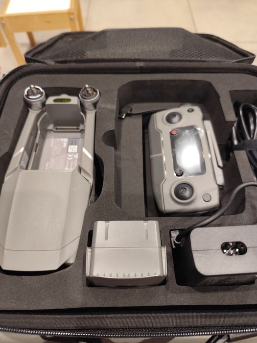 Jak nowy dron DJI Mavic 2 Pro. Stan fabryczny.  40min wylatane. Idealn