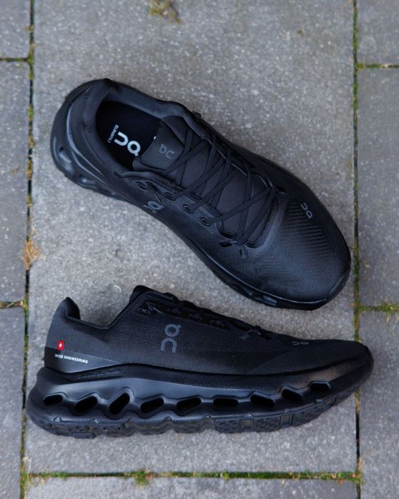 Кросівки Running Cloudtilt у кольорі All Black