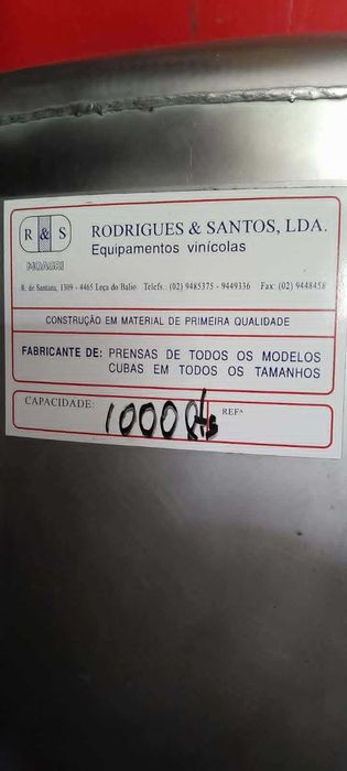 Cubas de Inox para Vinho – 500 L e 1000 L – Excelente Estado