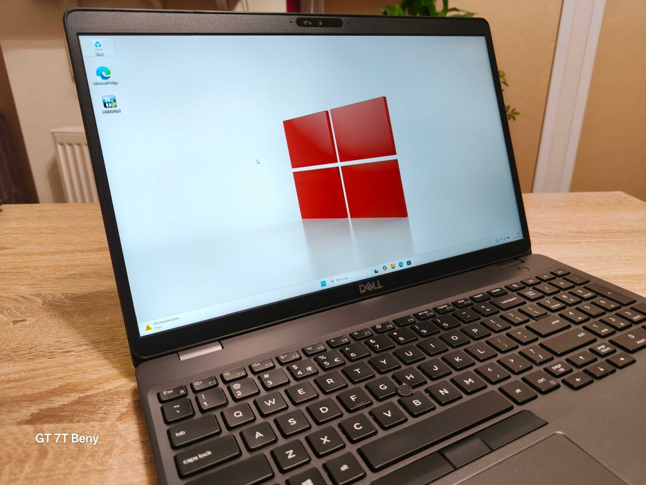 OKAZJA Dell Latitude 5500 i5 8gen 15'6FHD 8/256GB Win11 bat4h HDMI