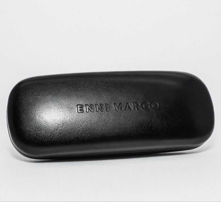 Firmowe etui na okulary Enni Marco
