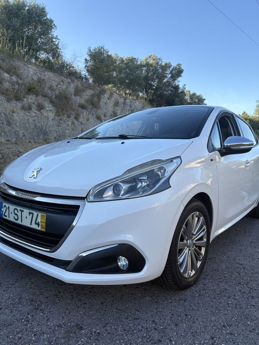Peugeot 208 — fotografia 5