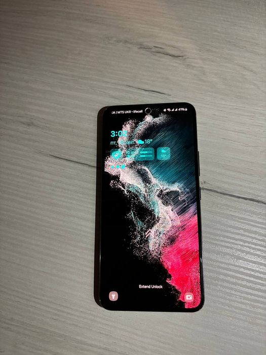 Samsung S22 8/256