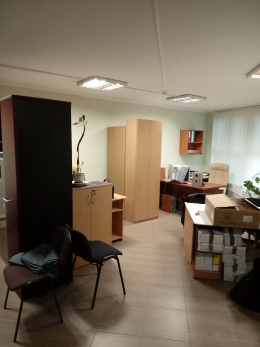 Продаж фасадного приміщення на вул. Трухачевського