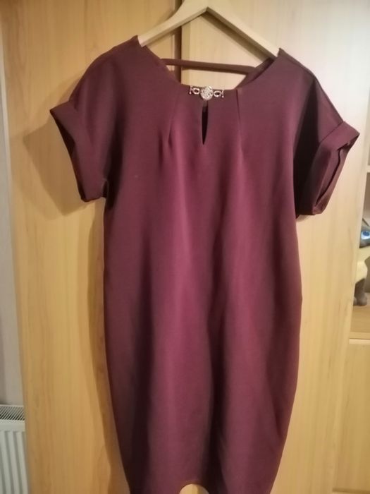 Сукні, плаття  гарний стан