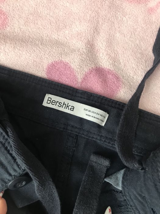 темно синии карго джинсы