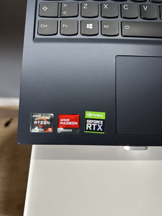 Lenovo - Legion 5 15ACH6H