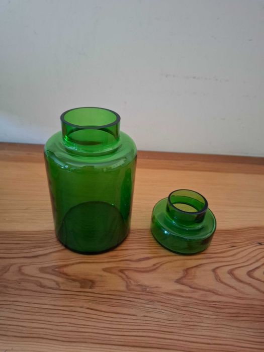 Pote / Caixa de Vidro Verde e Caixa / Bomboneira de Vidro Opalino