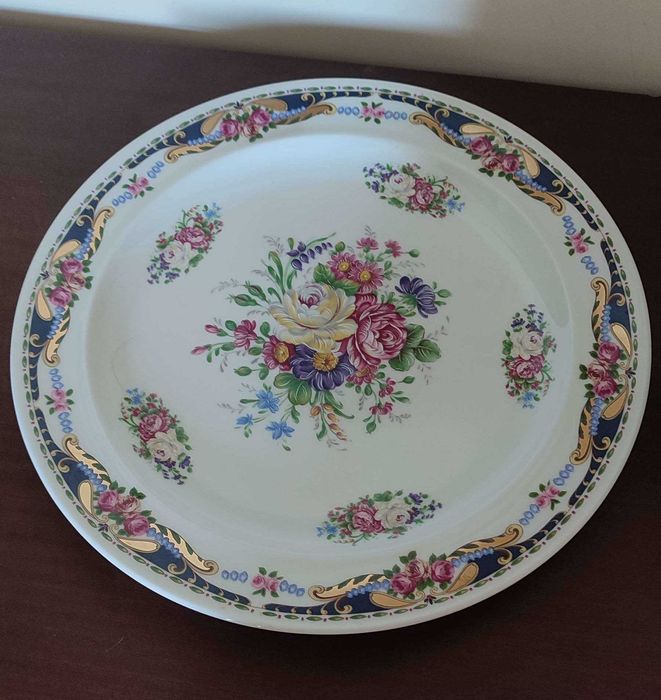 Prato e Terrina Vizavi de Porcelana