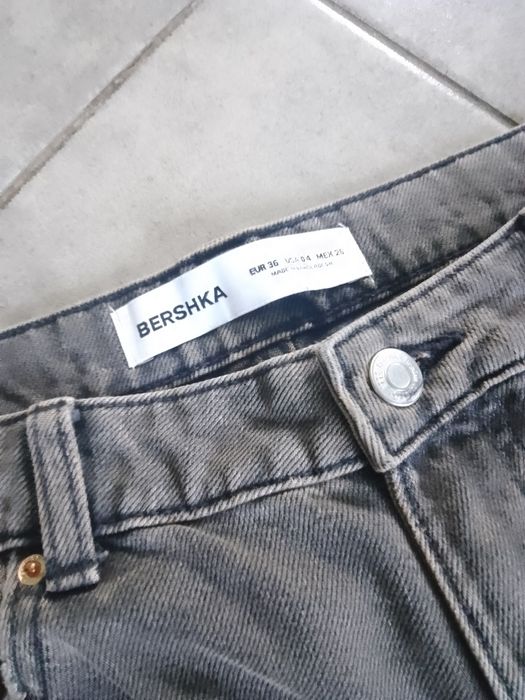 Джинси bershka sk8 y2k