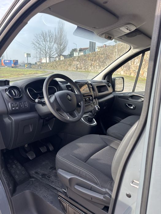 Renault trafic 3