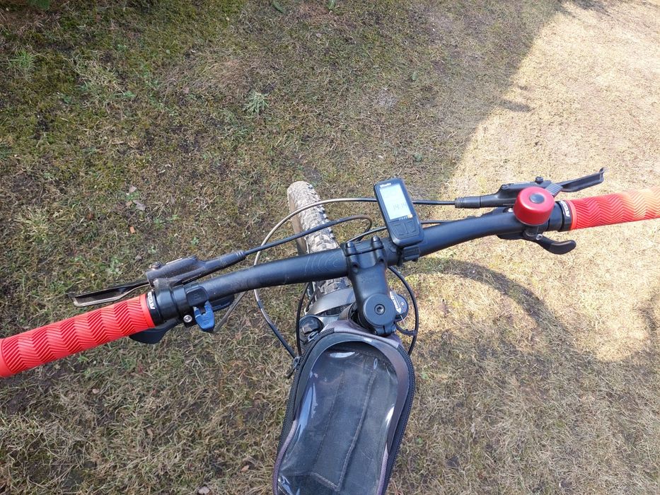 Rower Cube M koło 29