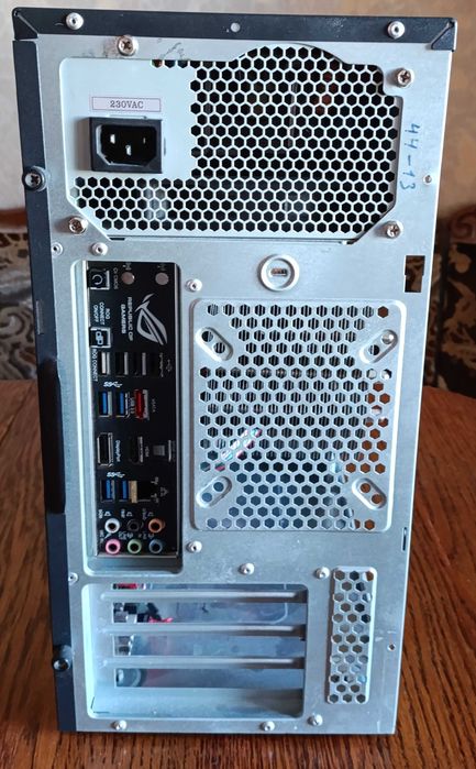 Компьютер  Intel  i7-3770k, asus maximus v gene, miсro-ATX