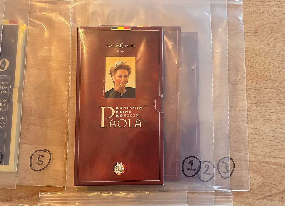 13 Moedas Comemorativas Belgas em Prata com Acabamento Proof