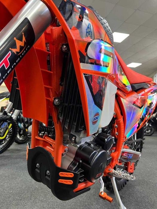 Мотоцикл STN V8 Enduro