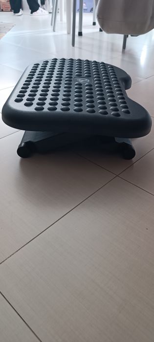 Apoio para pés agonomico