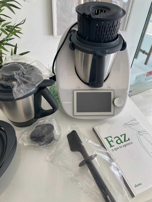Bimby TM6 NOVA SELADA + 2 Copos + Mandolina + Máquina de Pão OFERTA