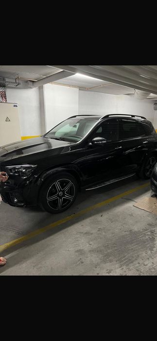 Viatura Mercedes - bens