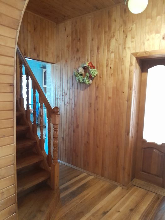 Будинок  у мальовничому  місці