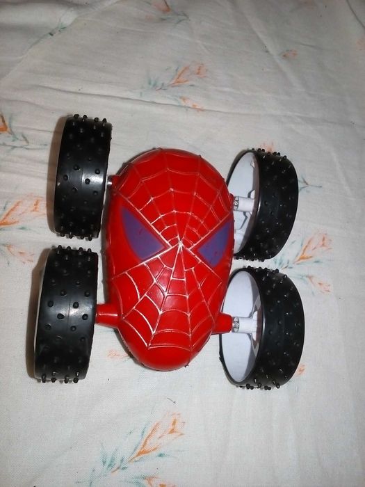 детская машинка-перевертыш "Человек-Паук", инерционная