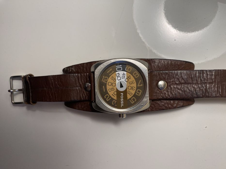 Relogio fossil bom estado