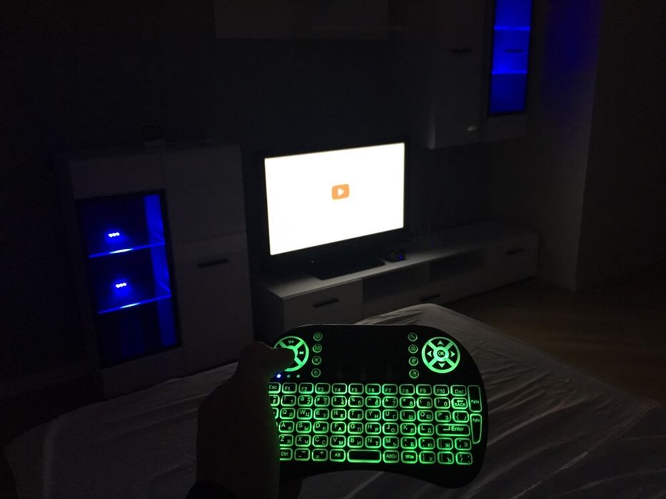 Свободна VIP посуточно почасово Драгоманова 2Б Позняки видовая Ашан