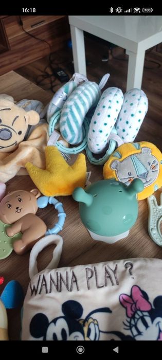 Zestaw zabawek dla niemowlaka