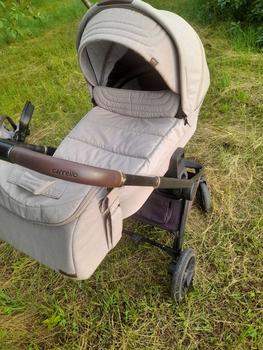 Каляска б.у.Carrello Epica 2 в 1.