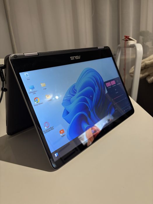 Laptop Asus ekran dotykowy 360